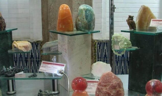 افتتاح اولین موزه خصوصی سنگ و سنگواره در ایلام